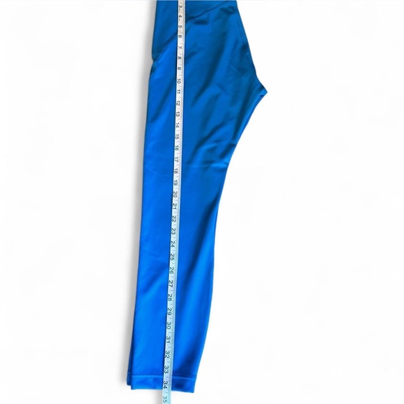 Lululemon InStill Leggings - sz 8 - Picture 6 of 10